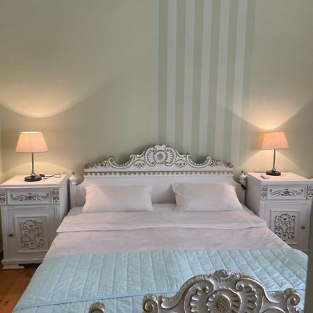 Holiday House Kutaisi Exterior photo
